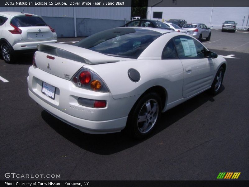 Dover White Pearl / Sand Blast 2003 Mitsubishi Eclipse GS Coupe