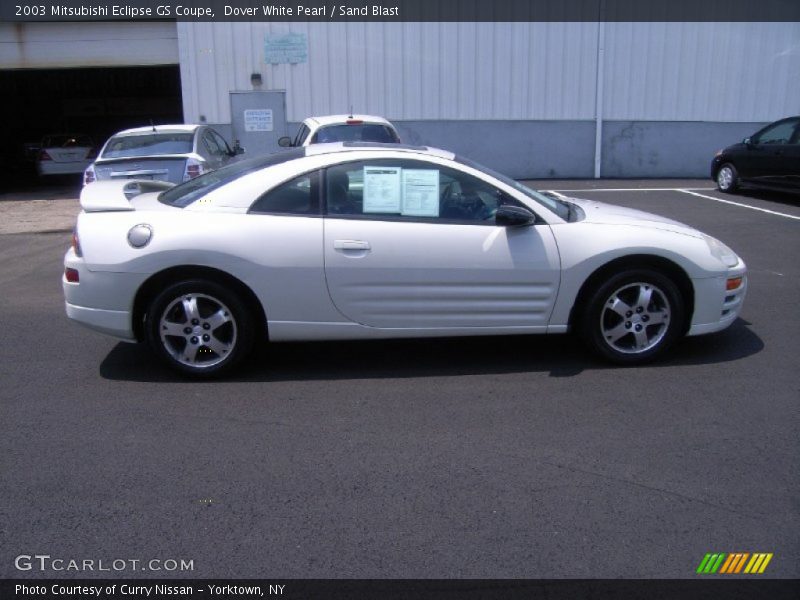 Dover White Pearl / Sand Blast 2003 Mitsubishi Eclipse GS Coupe