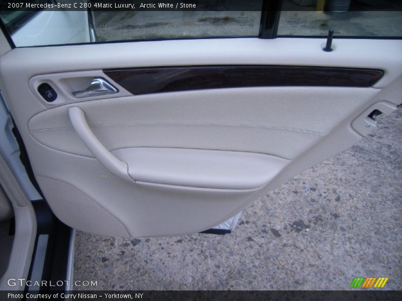 Arctic White / Stone 2007 Mercedes-Benz C 280 4Matic Luxury