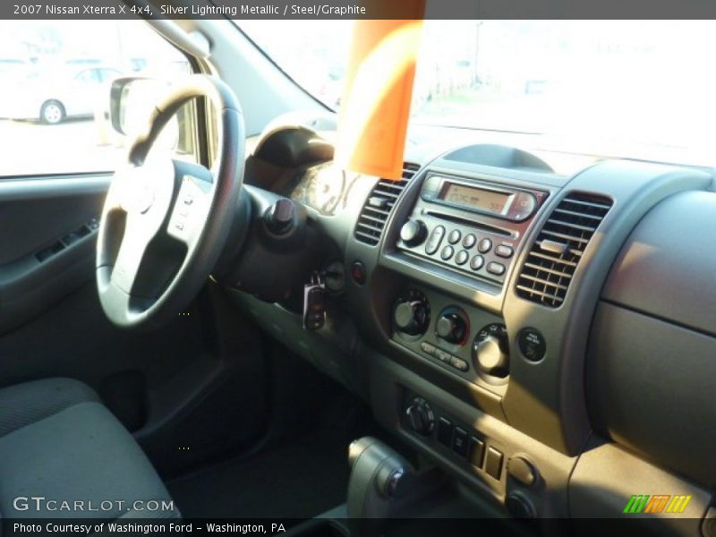 Silver Lightning Metallic / Steel/Graphite 2007 Nissan Xterra X 4x4