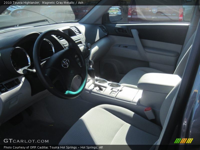 Magnetic Gray Metallic / Ash 2010 Toyota Highlander