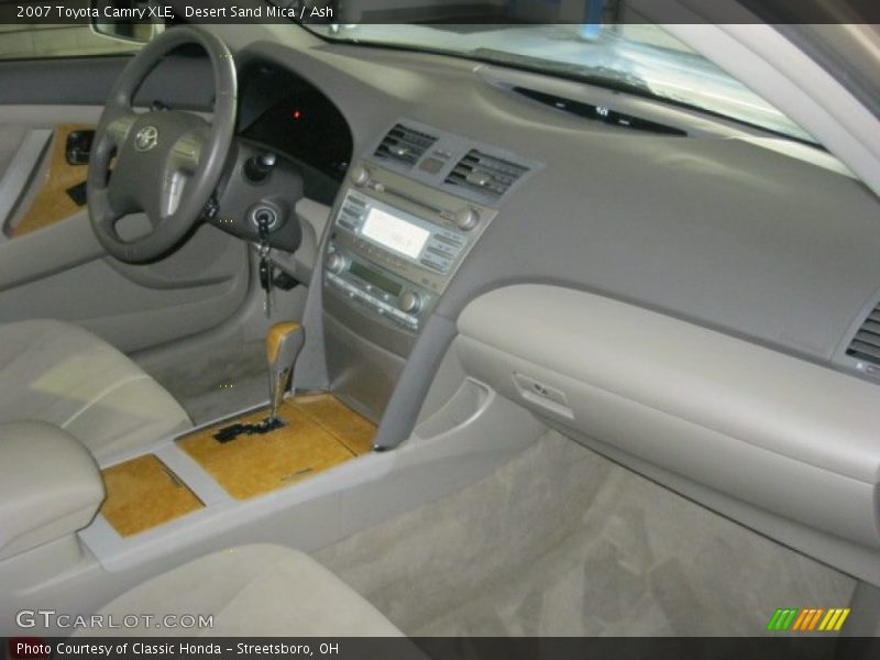 Desert Sand Mica / Ash 2007 Toyota Camry XLE