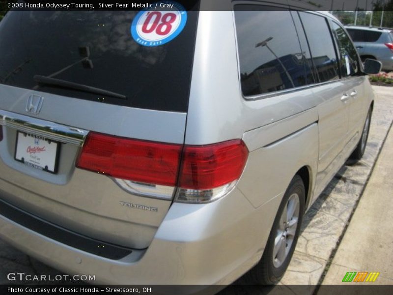 Silver Pearl Metallic / Gray 2008 Honda Odyssey Touring