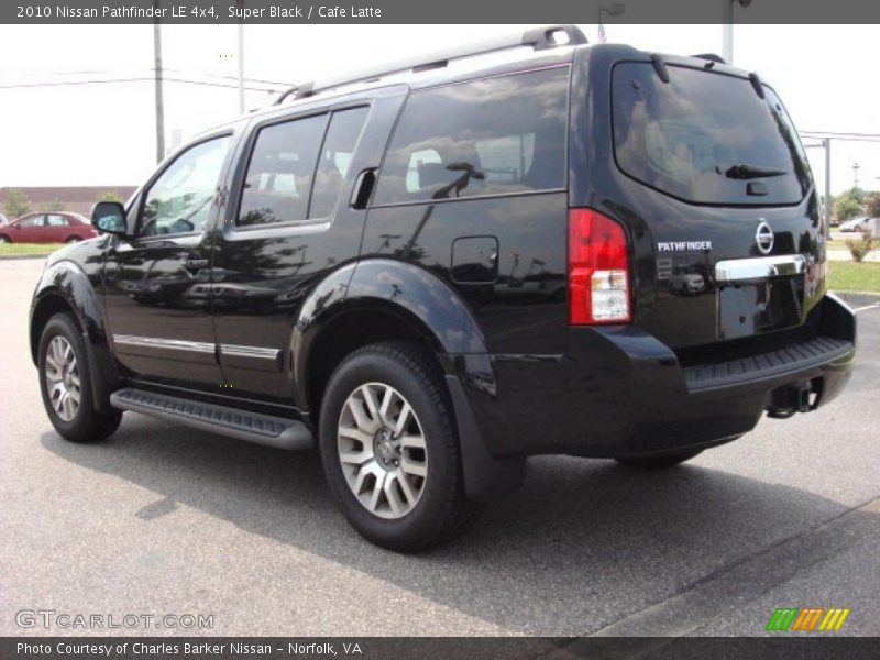 Super Black / Cafe Latte 2010 Nissan Pathfinder LE 4x4