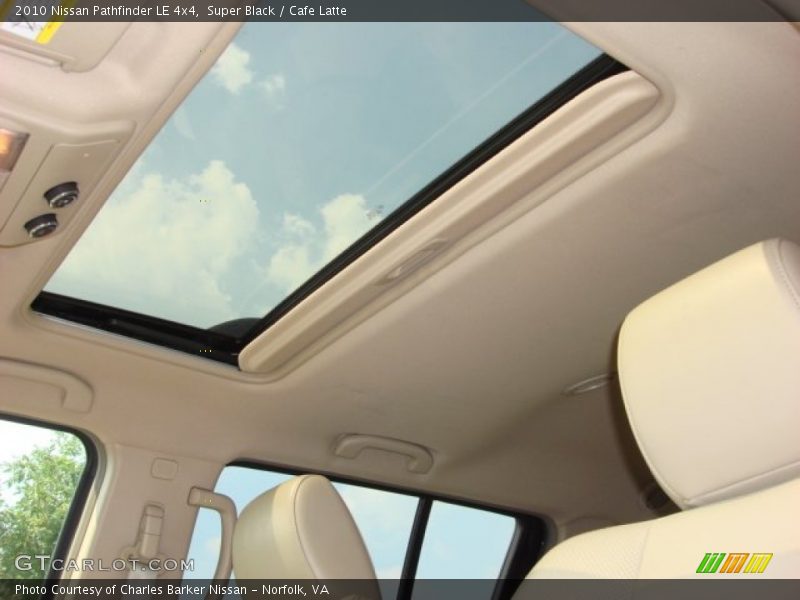 Super Black / Cafe Latte 2010 Nissan Pathfinder LE 4x4