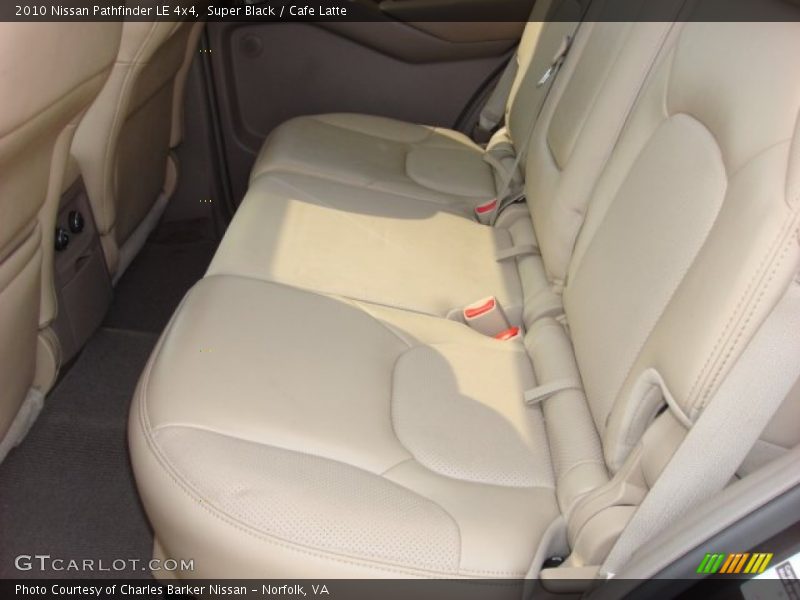 Super Black / Cafe Latte 2010 Nissan Pathfinder LE 4x4