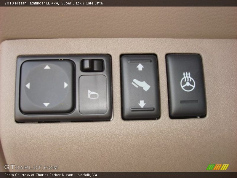 Super Black / Cafe Latte 2010 Nissan Pathfinder LE 4x4