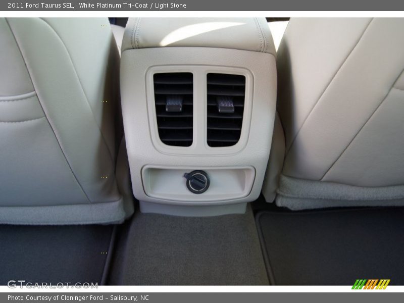 White Platinum Tri-Coat / Light Stone 2011 Ford Taurus SEL
