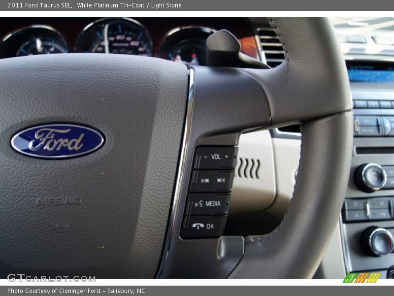 White Platinum Tri-Coat / Light Stone 2011 Ford Taurus SEL