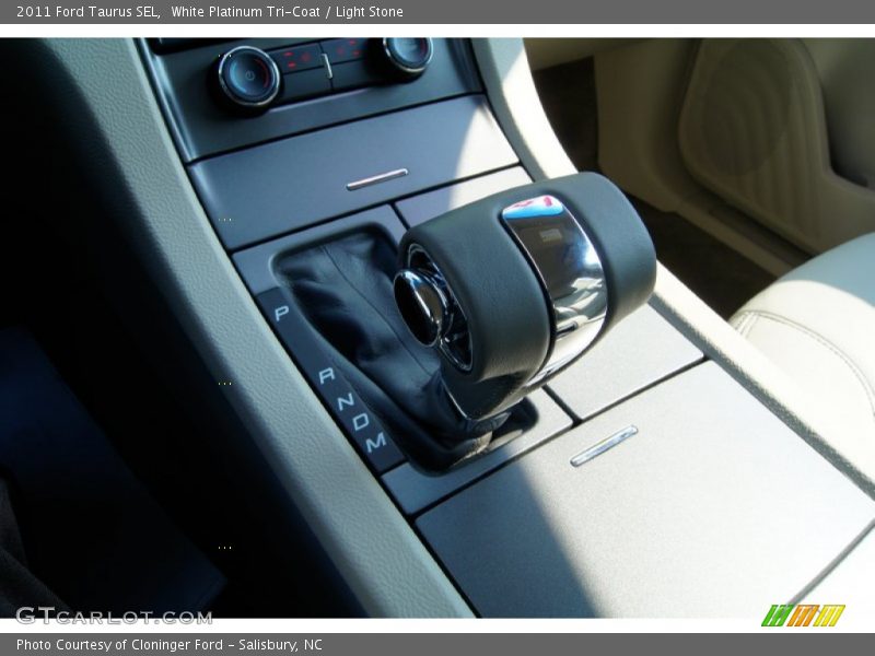 White Platinum Tri-Coat / Light Stone 2011 Ford Taurus SEL