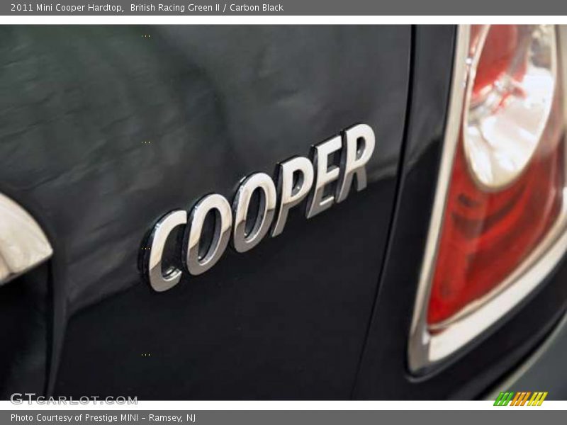 British Racing Green II / Carbon Black 2011 Mini Cooper Hardtop