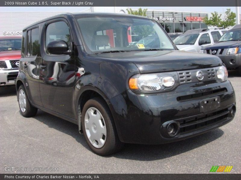 Super Black / Light Gray 2009 Nissan Cube 1.8 S