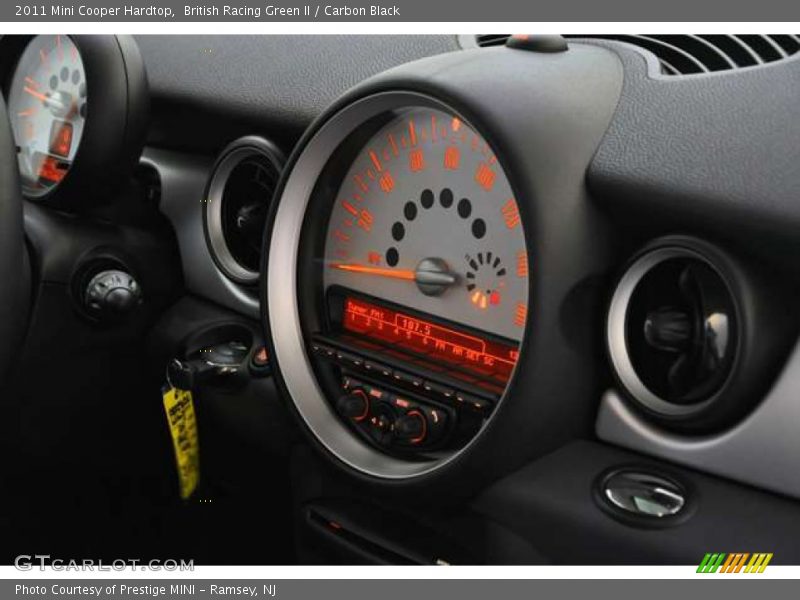 British Racing Green II / Carbon Black 2011 Mini Cooper Hardtop