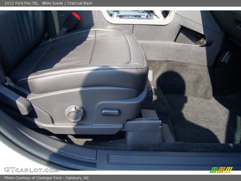 White Suede / Charcoal Black 2012 Ford Flex SEL