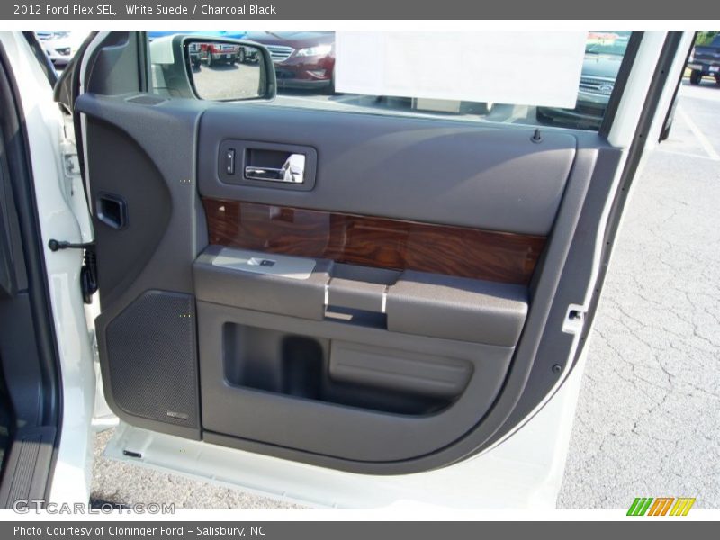 White Suede / Charcoal Black 2012 Ford Flex SEL