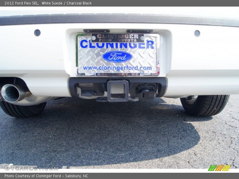 White Suede / Charcoal Black 2012 Ford Flex SEL