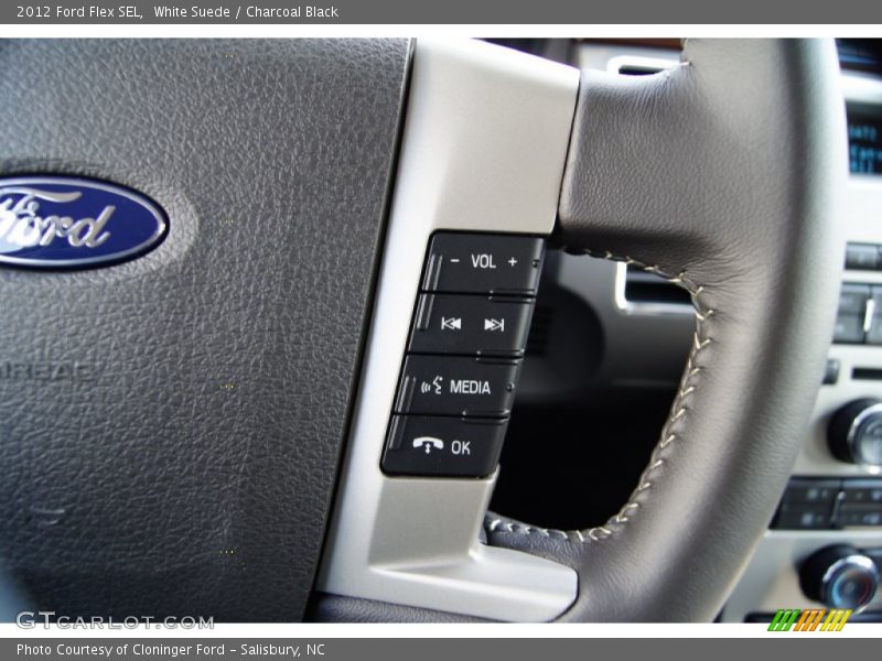Controls of 2012 Flex SEL