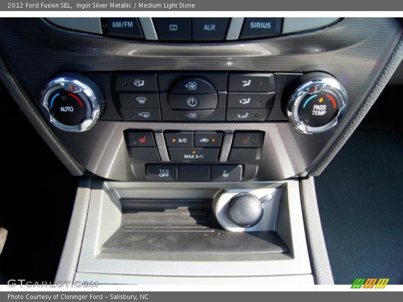 Controls of 2012 Fusion SEL