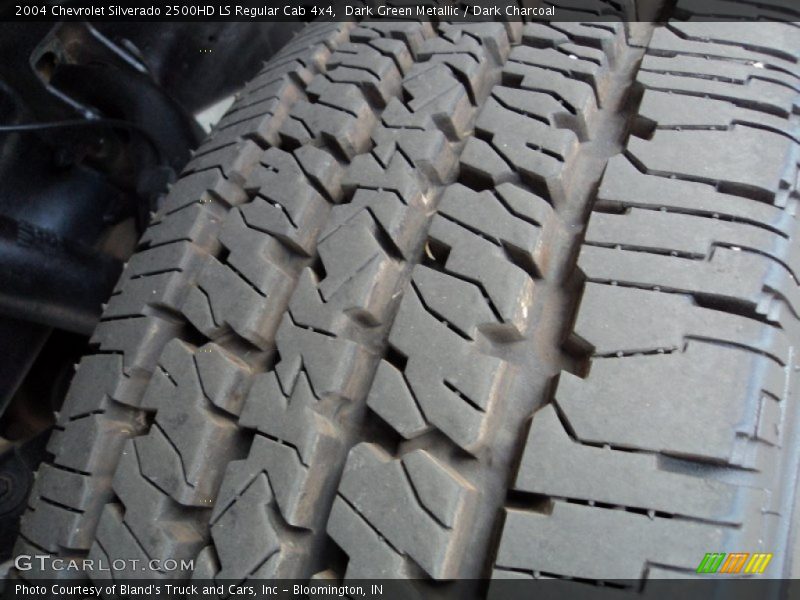 Dark Green Metallic / Dark Charcoal 2004 Chevrolet Silverado 2500HD LS Regular Cab 4x4