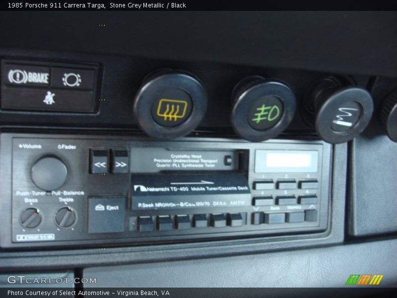 Controls of 1985 911 Carrera Targa
