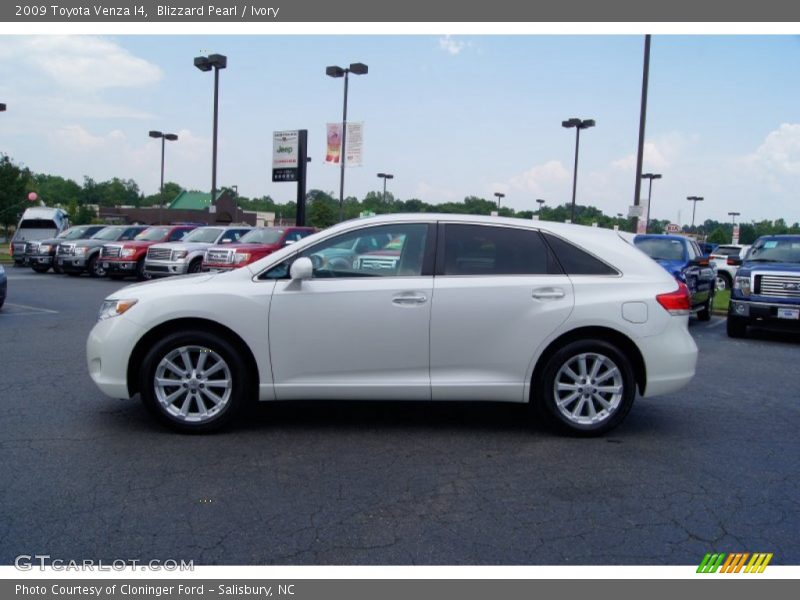 Blizzard Pearl / Ivory 2009 Toyota Venza I4