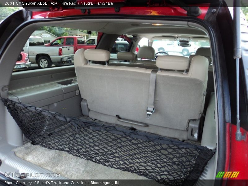  2001 Yukon XL SLT 4x4 Trunk
