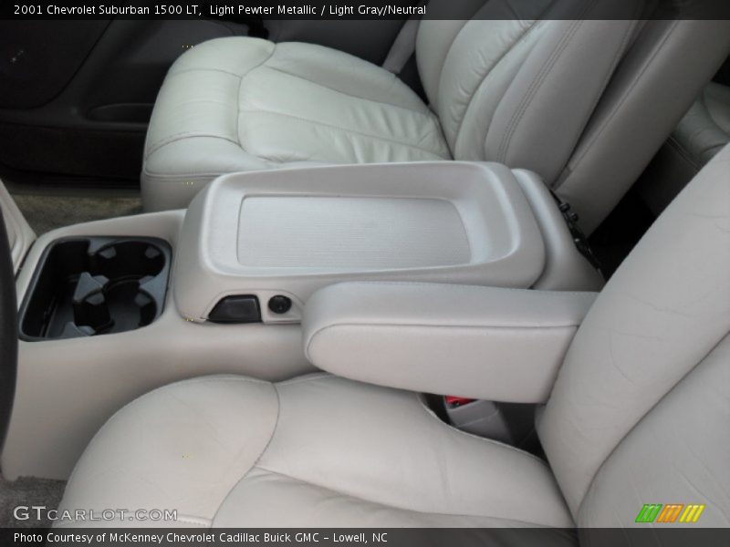 Light Pewter Metallic / Light Gray/Neutral 2001 Chevrolet Suburban 1500 LT