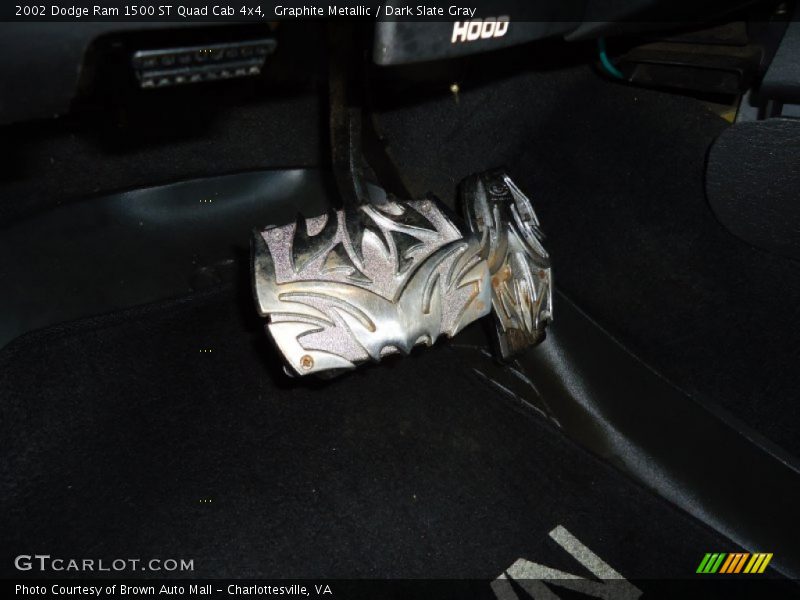 Graphite Metallic / Dark Slate Gray 2002 Dodge Ram 1500 ST Quad Cab 4x4