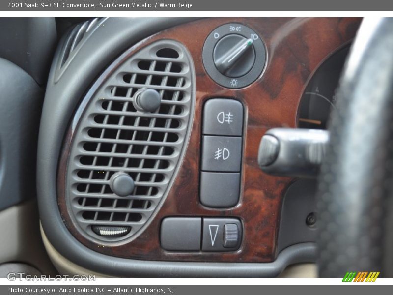 Controls of 2001 9-3 SE Convertible