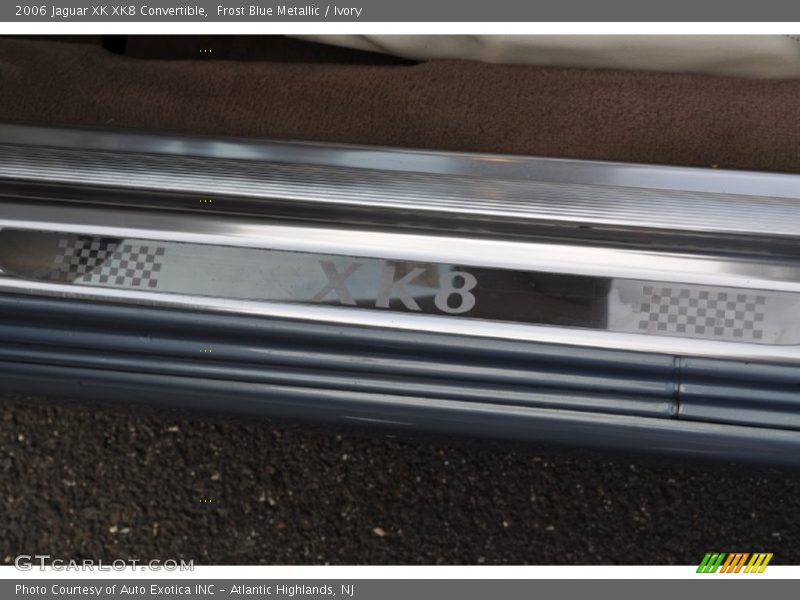  2006 XK XK8 Convertible Logo