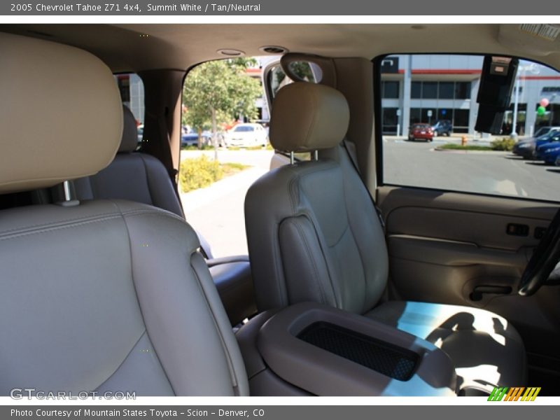 Summit White / Tan/Neutral 2005 Chevrolet Tahoe Z71 4x4