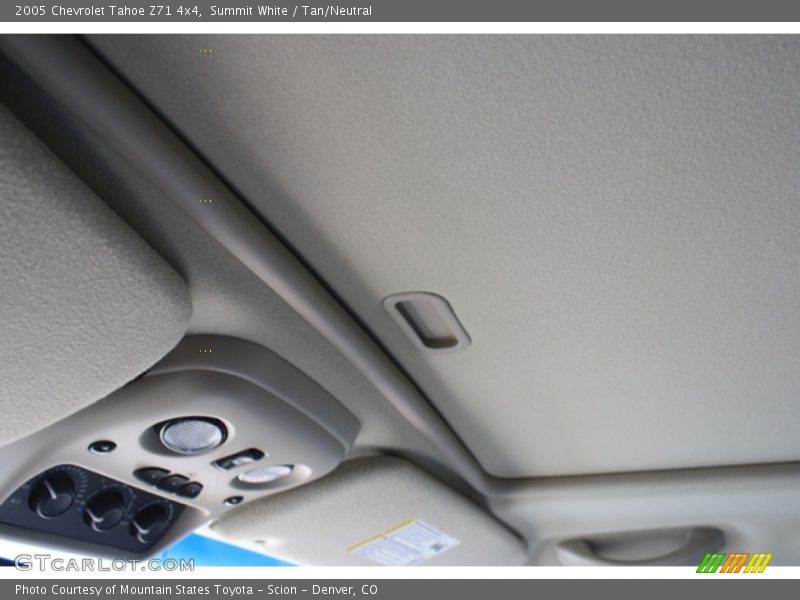 Summit White / Tan/Neutral 2005 Chevrolet Tahoe Z71 4x4