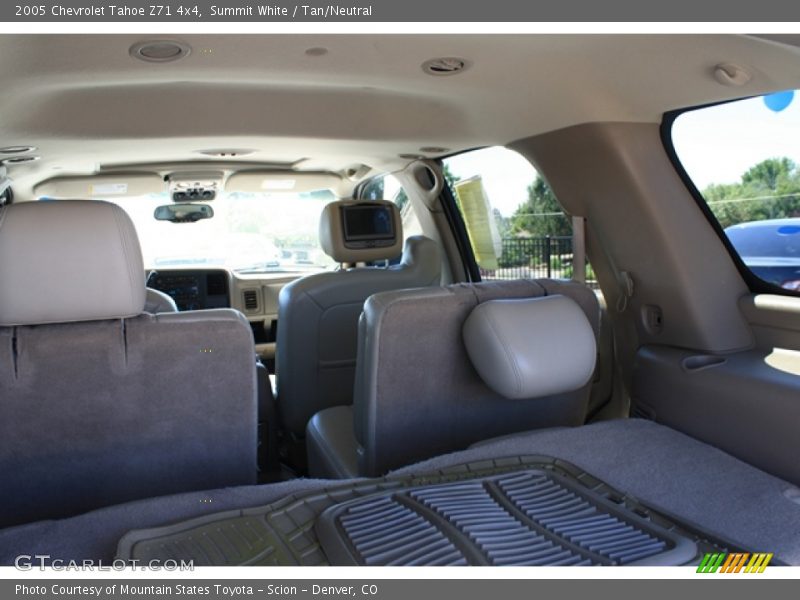 Summit White / Tan/Neutral 2005 Chevrolet Tahoe Z71 4x4