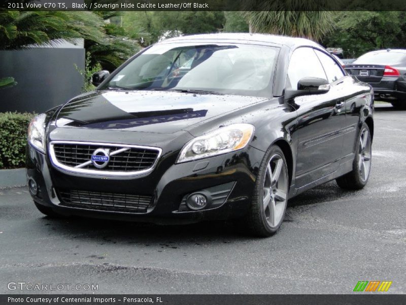 Front 3/4 View of 2011 C70 T5