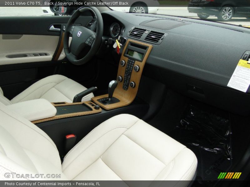 Dashboard of 2011 C70 T5