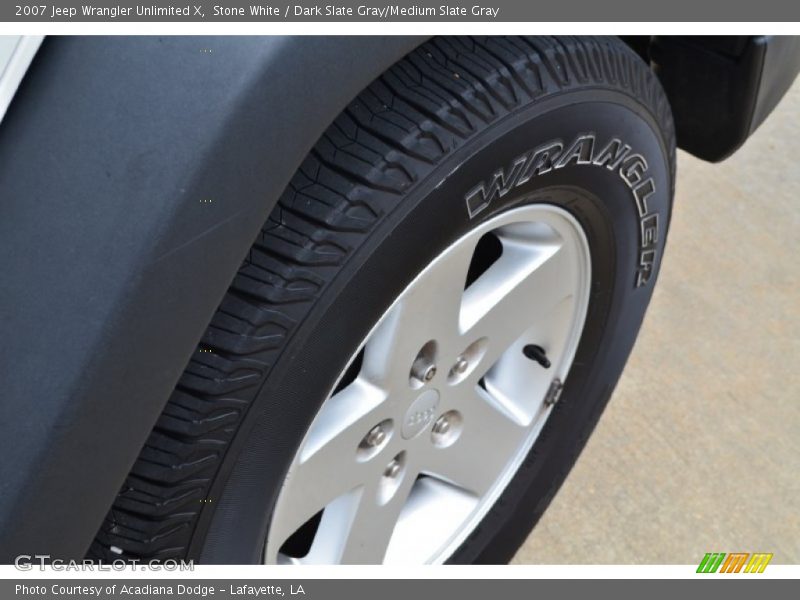 Stone White / Dark Slate Gray/Medium Slate Gray 2007 Jeep Wrangler Unlimited X