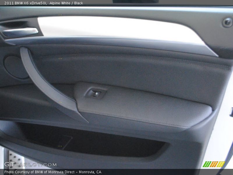 Alpine White / Black 2011 BMW X6 xDrive50i