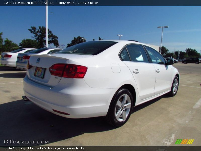 Candy White / Cornsilk Beige 2011 Volkswagen Jetta TDI Sedan
