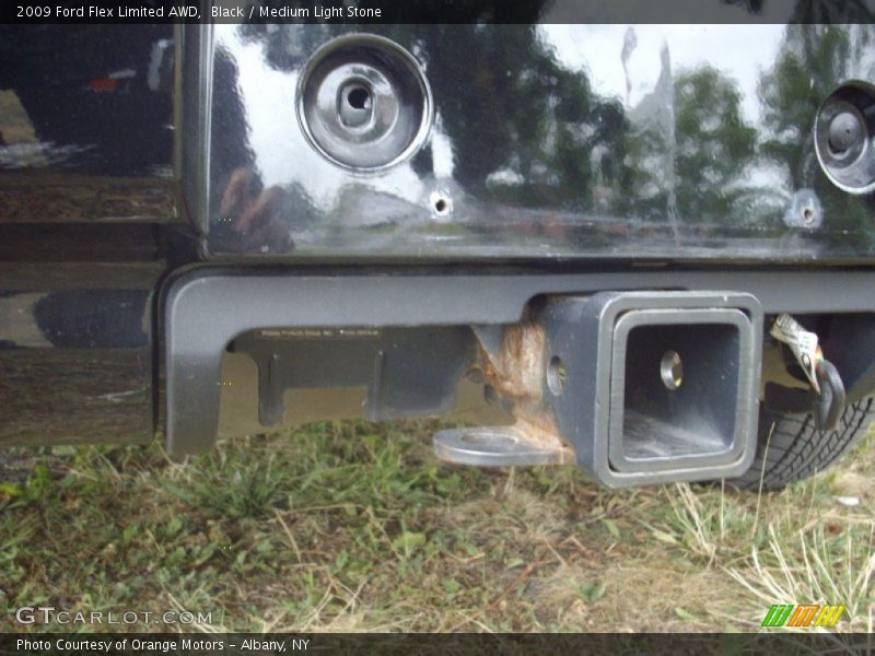 Black / Medium Light Stone 2009 Ford Flex Limited AWD