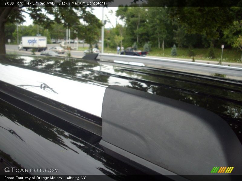 Black / Medium Light Stone 2009 Ford Flex Limited AWD