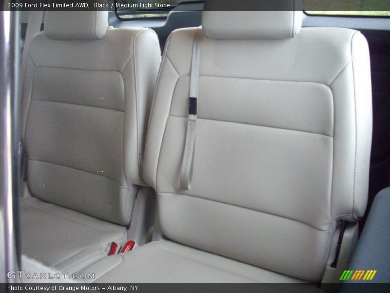 Black / Medium Light Stone 2009 Ford Flex Limited AWD