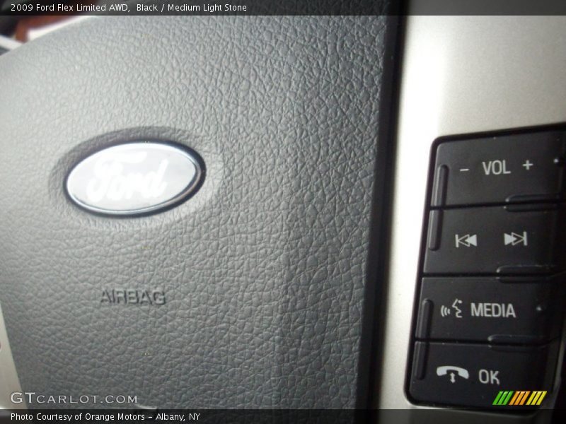 Black / Medium Light Stone 2009 Ford Flex Limited AWD