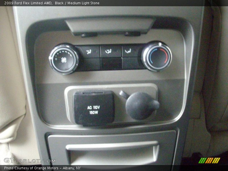 Black / Medium Light Stone 2009 Ford Flex Limited AWD