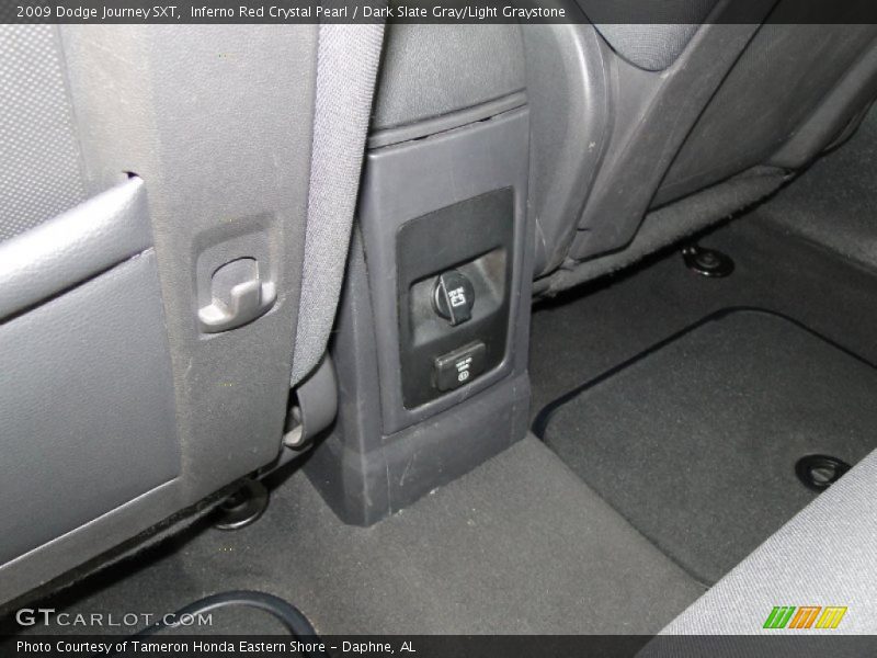 Inferno Red Crystal Pearl / Dark Slate Gray/Light Graystone 2009 Dodge Journey SXT
