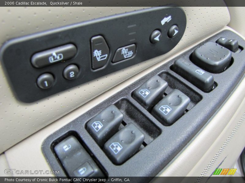 Controls of 2006 Escalade 