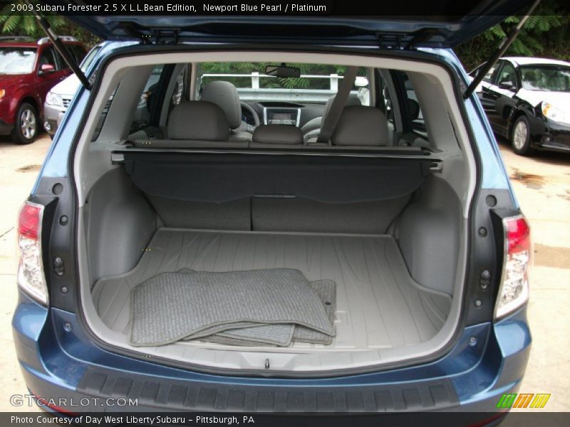 Newport Blue Pearl / Platinum 2009 Subaru Forester 2.5 X L.L.Bean Edition