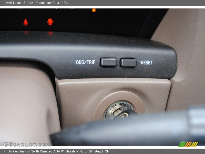 Moonstone Pearl / Tan 1996 Lexus LS 400