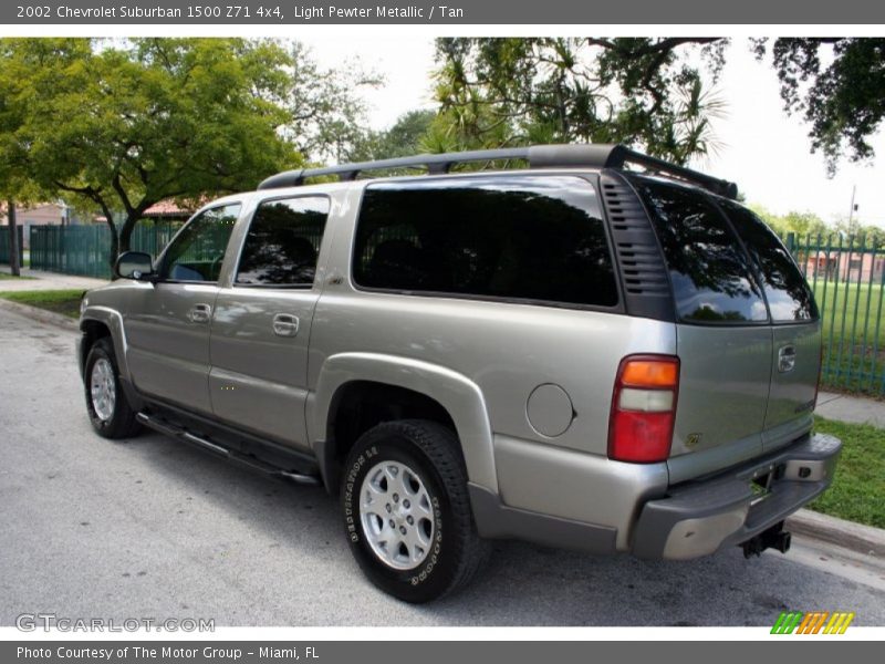 Light Pewter Metallic / Tan 2002 Chevrolet Suburban 1500 Z71 4x4