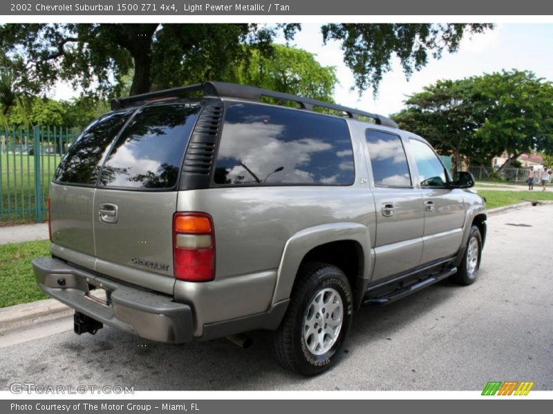 Light Pewter Metallic / Tan 2002 Chevrolet Suburban 1500 Z71 4x4
