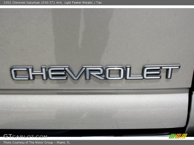  2002 Suburban 1500 Z71 4x4 Logo